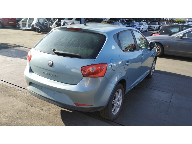 seat ibiza (6j5) del año 2010