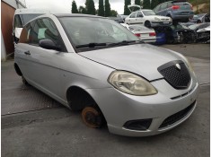 lancia ypsilon (101) del año 2003 2