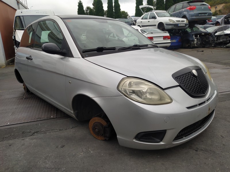 lancia ypsilon (101) del año 2003 lancia ypsilon (101) del año 2003