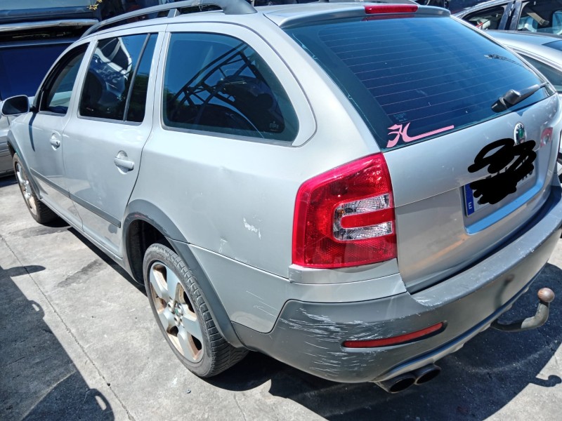 skoda octavia combi (1z5) del año 2007