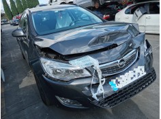 opel astra j sports tourer del año 2011