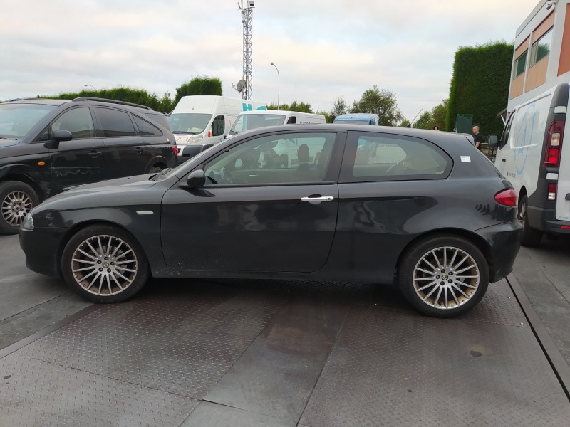 alfa romeo 147 (190) del año 2005
