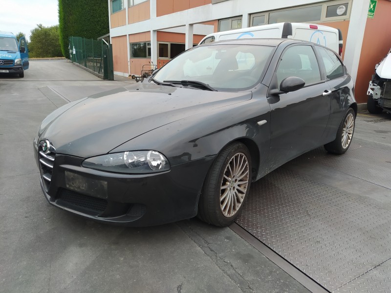 alfa romeo 147 (190) del año 2005