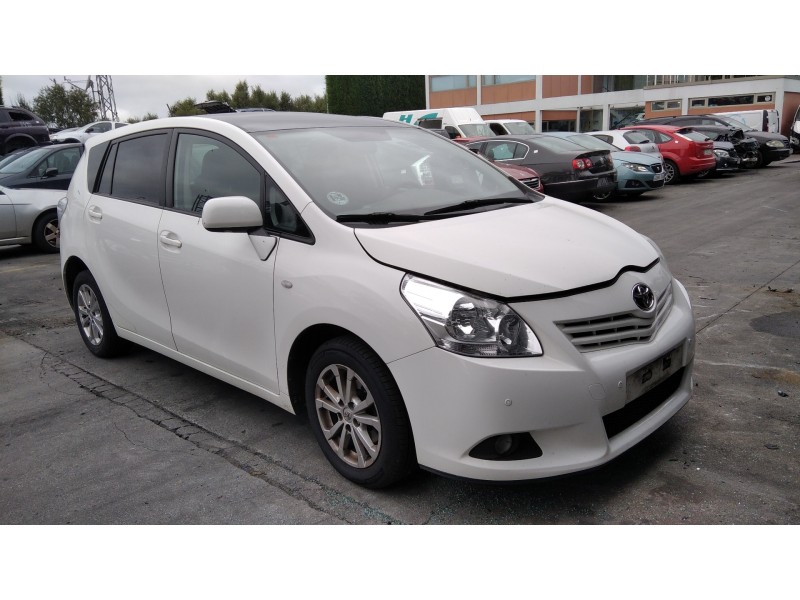 toyota verso del año 2012