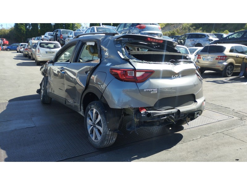 kia stonic (ybcuv) del año 2017