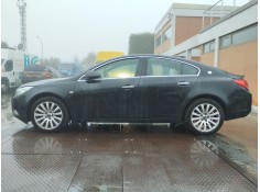 opel insignia berlina del año 2010
