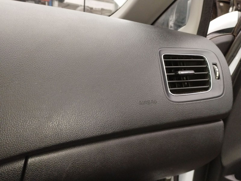 Recambio de kit airbag para kia cee´d spirit referencia OEM IAM   