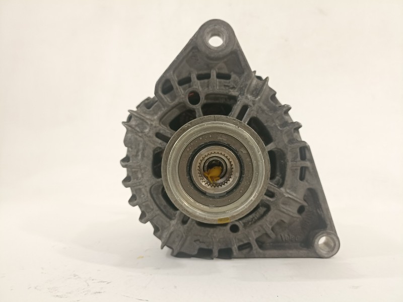 Recambio de alternador para hyundai i30 classic referencia OEM IAM A616019A  