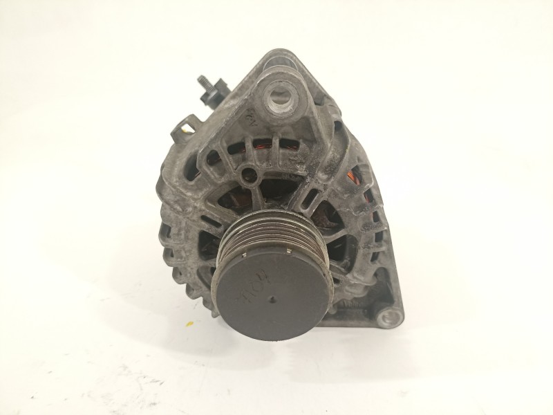 Recambio de alternador para hyundai i30 classic referencia OEM IAM A616019A  