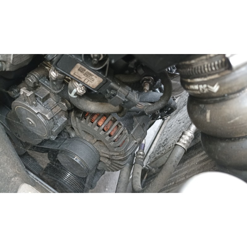 Recambio de alternador para peugeot 308 sport referencia OEM IAM 5705NH  