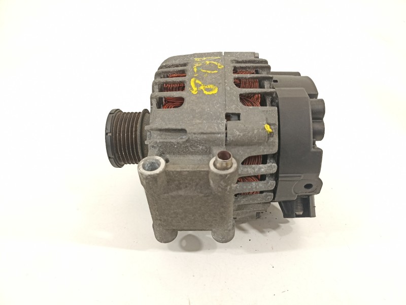 Recambio de alternador para peugeot 207 cc sport referencia OEM IAM 757651380  