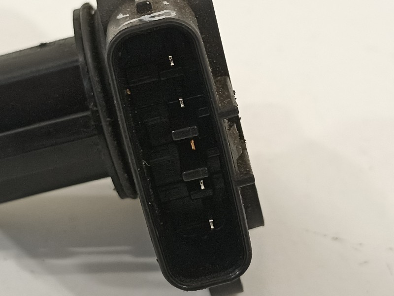 Recambio de caudalimetro para toyota yaris (ksp9/scp9/nlp9) básico referencia OEM IAM 22204033010  1974002260