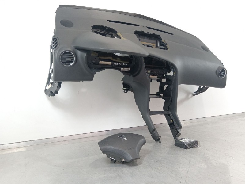 Recambio de kit airbag para peugeot 5008 sport pack referencia OEM IAM 9685481677 9666775480 96845302ZE