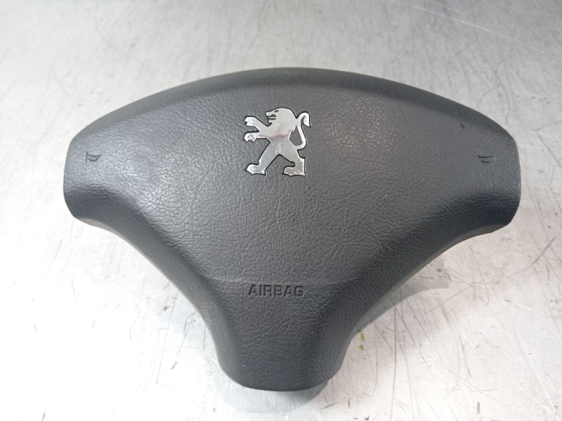 Recambio de kit airbag para peugeot 5008 sport pack referencia OEM IAM 9685481677 9666775480 96845302ZE