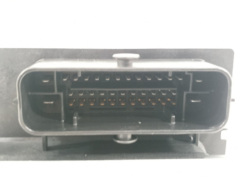 Recambio de abs para citroën c5 berlina exclusive referencia OEM IAM 9665730280  