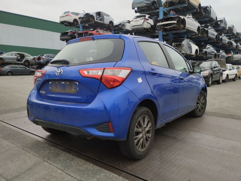 toyota yaris del año 2017