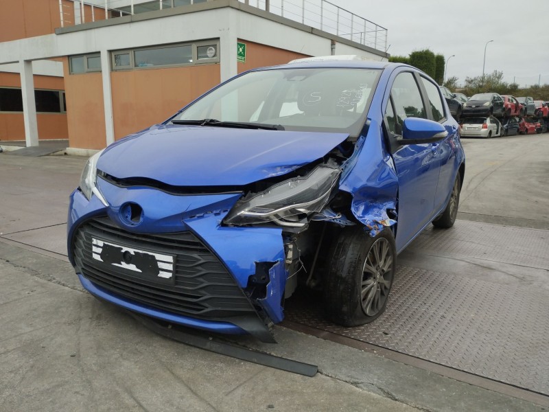 toyota yaris del año 2017