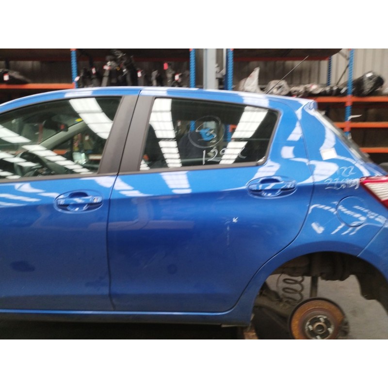 Recambio de puerta trasera izquierda para toyota yaris active referencia OEM IAM   