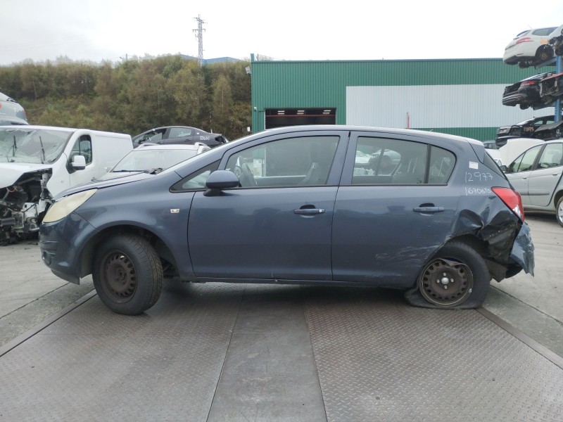 opel corsa d del año 2010