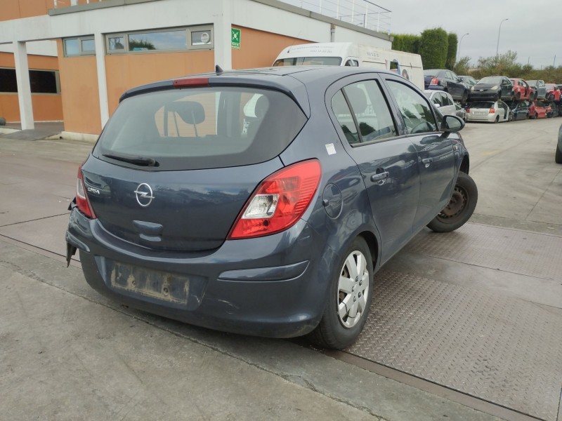 opel corsa d del año 2010