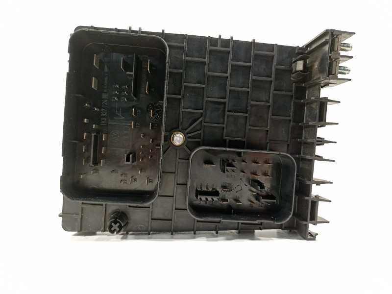 Recambio de caja reles / fusibles para volkswagen golf v berlina (1k1) highline referencia OEM IAM 1K0937124K  