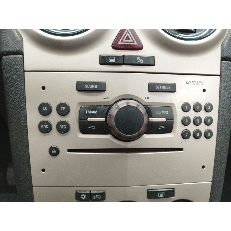 Recambio de sistema audio / radio cd para opel corsa d cmon referencia OEM IAM   