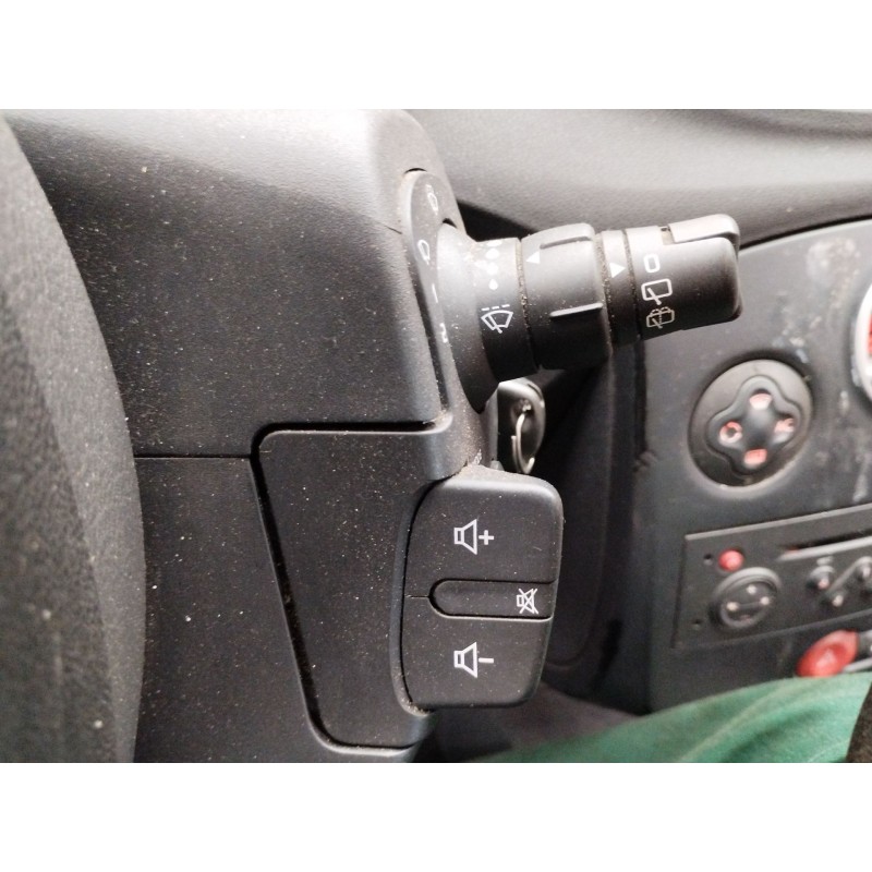 Recambio de mando limpia para renault clio iii exception referencia OEM IAM   