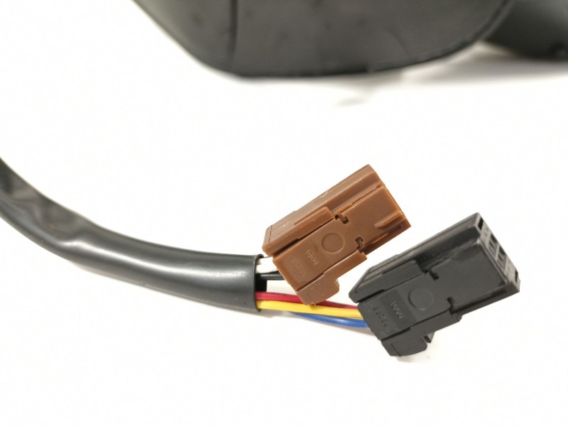 Recambio de retrovisor derecho para citroën c3 feel referencia OEM IAM 98128564XT  