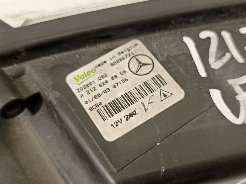 Recambio de piloto delantero derecho para mercedes-benz clase clk (w207) coupe 250 cgi blueefficiency referencia OEM IAM A212820