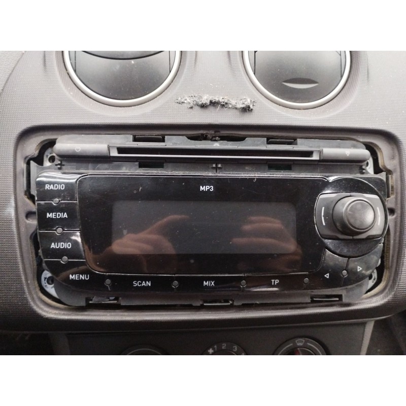 Recambio de sistema audio / radio cd para seat ibiza sc (6j1) color edition referencia OEM IAM   