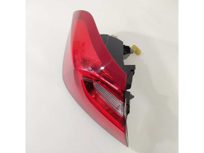 Recambio de piloto trasero izquierdo para ford fiesta (ce1) active referencia OEM IAM H1BB13405A  