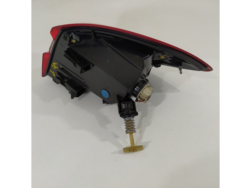 Recambio de piloto trasero izquierdo para ford fiesta (ce1) active referencia OEM IAM H1BB13405A  