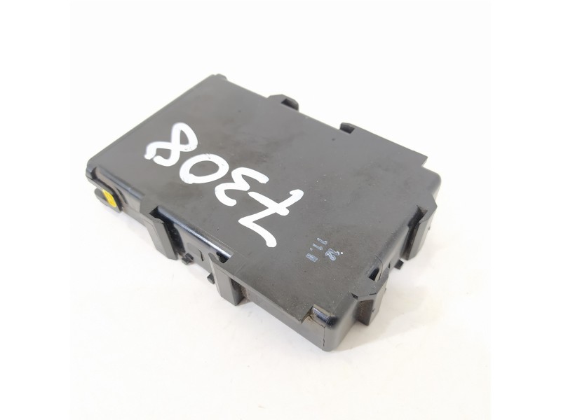 Recambio de modulo electronico para toyota yaris active referencia OEM IAM 896900D050 MB1028500830 