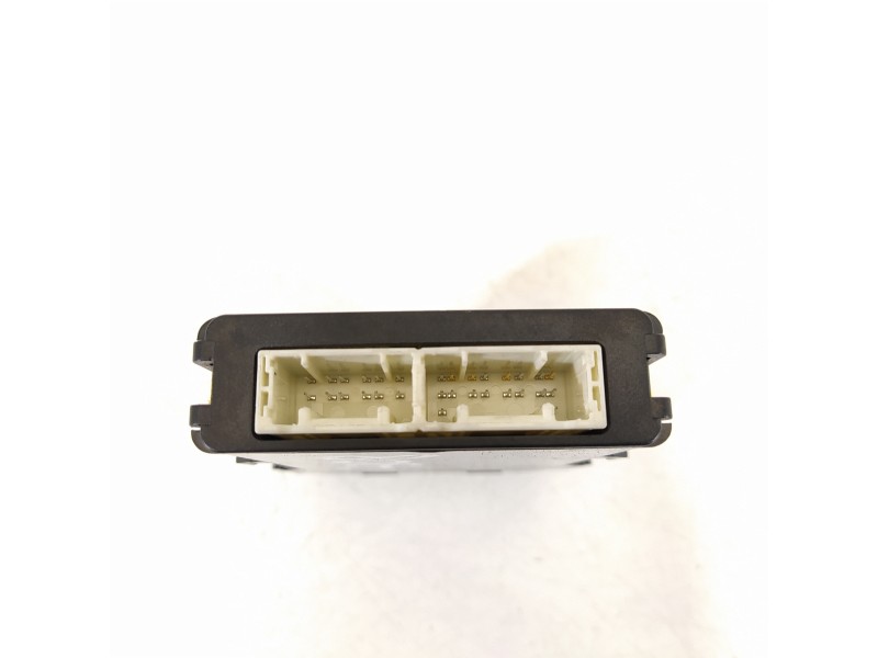 Recambio de modulo electronico para toyota yaris active referencia OEM IAM 896900D050 MB1028500830 