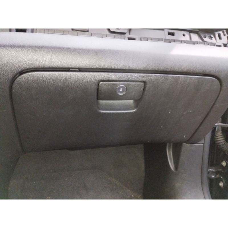 Recambio de guantera para chevrolet orlando lt referencia OEM IAM   