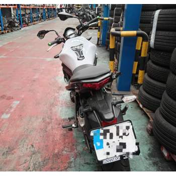 KAWASAKI ER de desguace