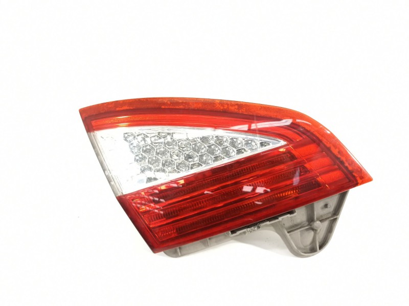 Recambio de piloto trasero izquierdo en porton para ford mondeo ber. (ca2) ghia referencia OEM IAM 7S7113A603A  