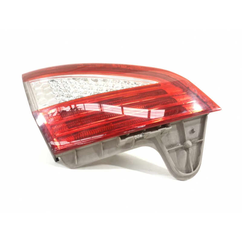 Recambio de piloto trasero izquierdo en porton para ford mondeo ber. (ca2) ghia referencia OEM IAM 7S7113A603A  