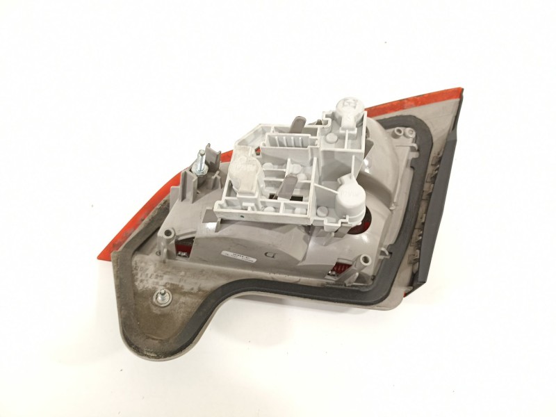 Recambio de piloto trasero izquierdo en porton para ford mondeo ber. (ca2) ghia referencia OEM IAM 7S7113A603A  