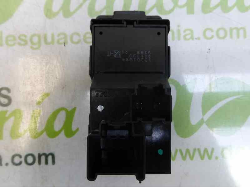 Recambio de mando elevalunas delantero derecho para opel insignia berlina edition referencia OEM IAM 13301886  