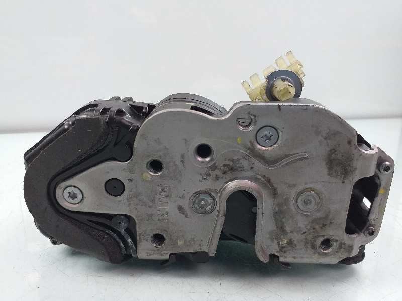 Recambio de cerradura puerta trasera derecha para opel astra j lim. excellence referencia OEM IAM 13503808  