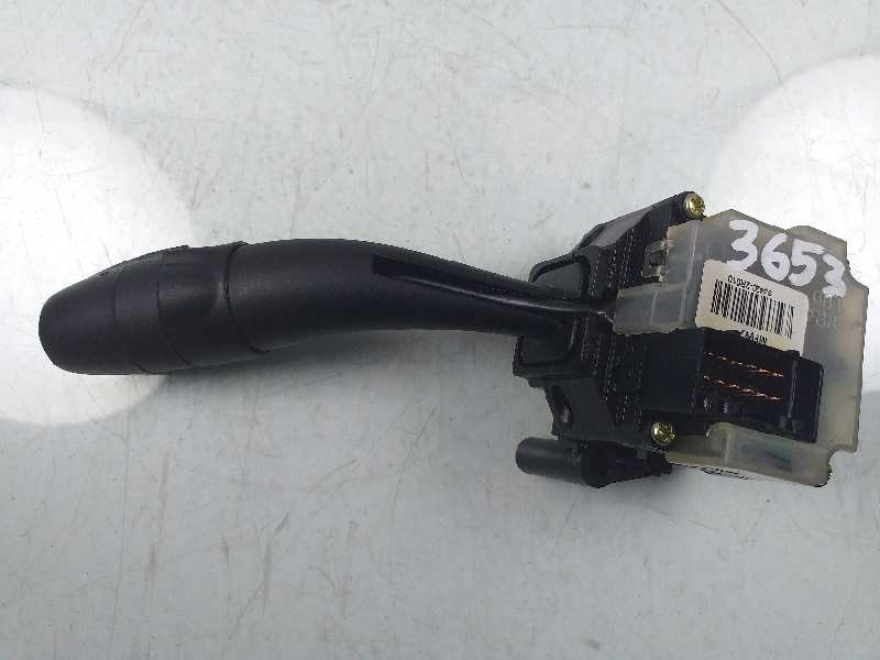 Recambio de mando limpia para hyundai i30 comfort referencia OEM IAM 934202R010  