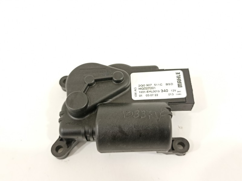 Recambio de motor apertura trampillas climatizador para seat arona xperience referencia OEM IAM 2Q0907511C  
