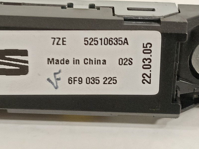 Recambio de modulo electronico para seat arona xperience referencia OEM IAM 6F9035225  