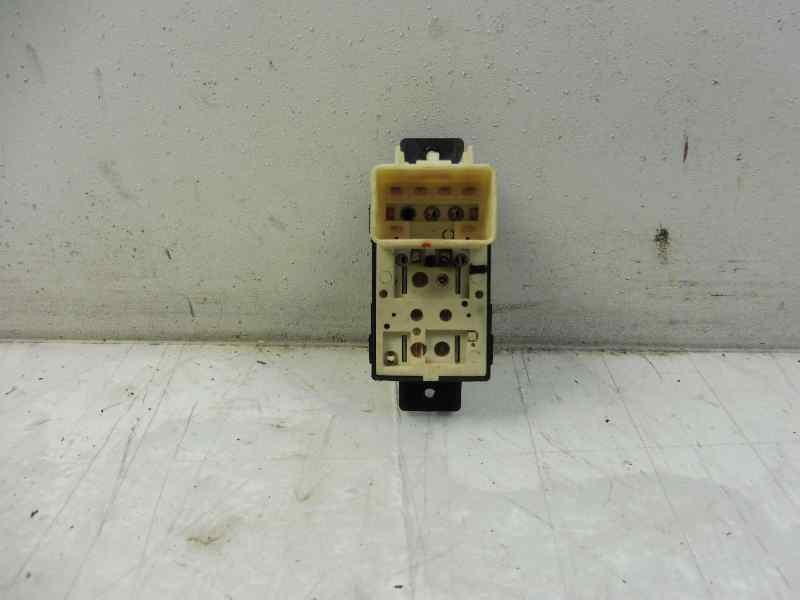 Recambio de mando elevalunas trasero derecho para chevrolet captiva 2.0 vcdi lt referencia OEM IAM 202005438  