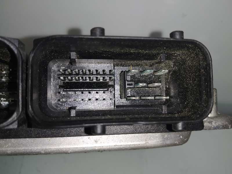 Recambio de centralita motor uce para seat ibiza (6l1) sport referencia OEM IAM 038906019HT 0281010947 