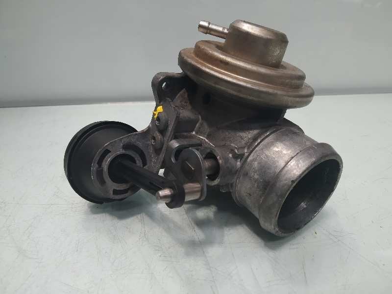 Recambio de valvula egr para seat ibiza (6l1) sport referencia OEM IAM 038129637  