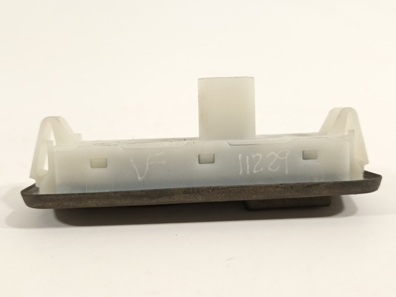 Recambio de maneta exterior porton para jeep renegade deserthawk 4wd referencia OEM IAM 52030366  