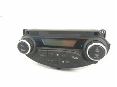 Recambio de mando climatizador para toyota yaris hsd active referencia OEM IAM 559000D800  