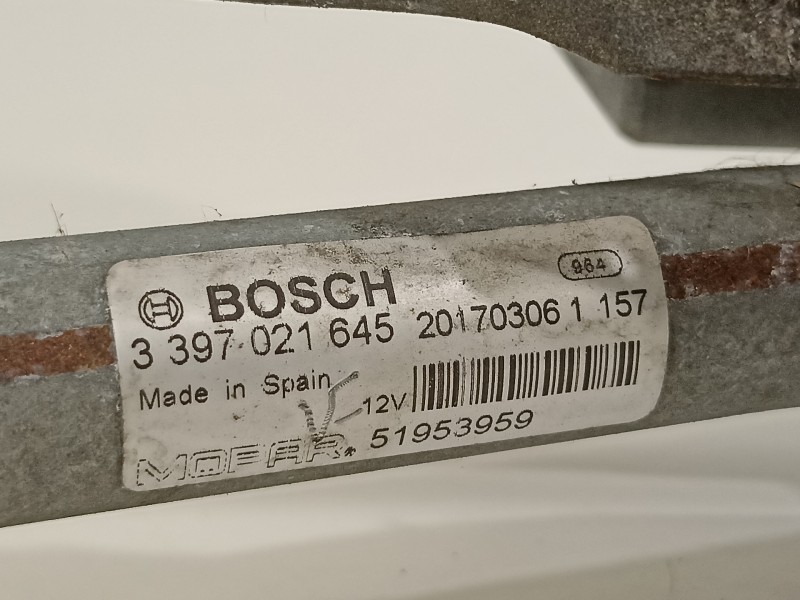 Recambio de motor limpia delantero para jeep renegade deserthawk 4wd referencia OEM IAM 51953959  